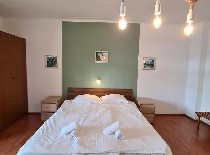 Gorenka Gostinjska kuća *